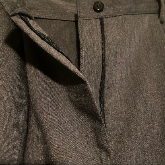 VINTAGE Dark Gray Pleated Women's Slacks With Black Belt Size 16, 33” - Picture 5 of 12